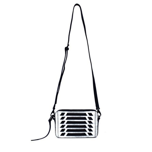 Crossbody Mini Bag - Picture 6 of 7